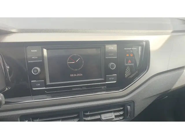 Volkswagen Polo 1.0 TSI Beats 2018 Benzine 23