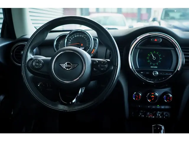 MINI 3-Deurs Mini 1.5 Chili 2018 Benzine 30