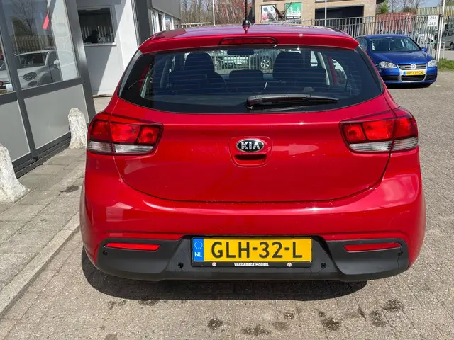 Kia Rio 1.2 CVVT ComfortPlusLine Facelift 2017 Benzine 4