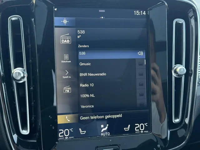 Volvo XC40 2.0 T4 R-Design 2019 Benzine 17