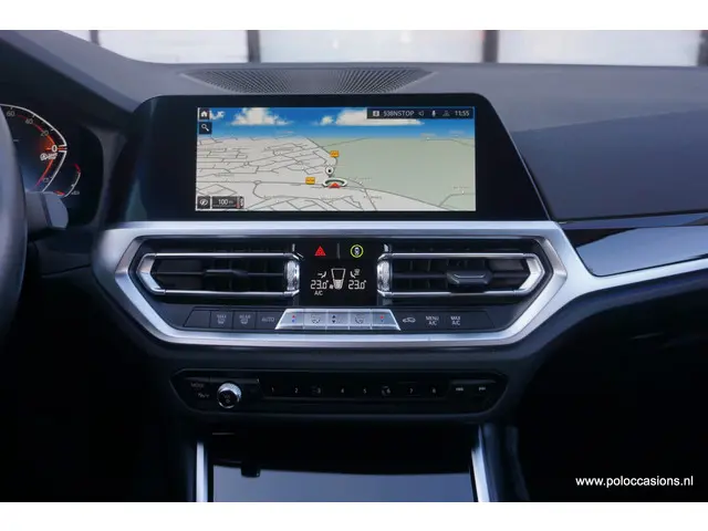 BMW 3 Serie 320i 2020 Benzine 11