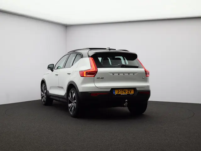 Volvo XC40 Recharge P8 AWD R-Design 2020 Elektrisch 19