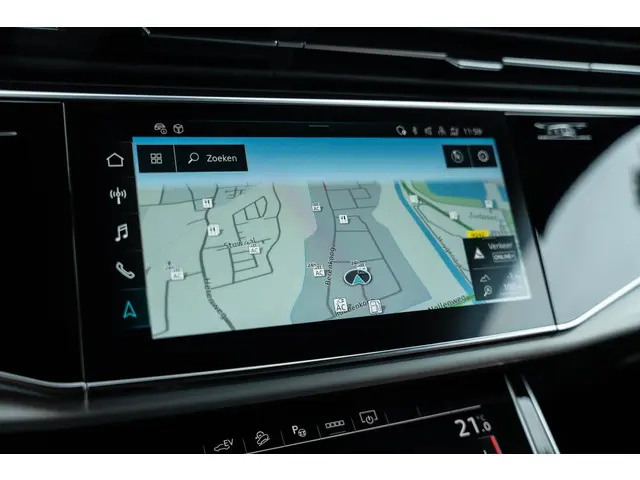 Audi Q8 55 TFSI-E quattro 2023 Hybride Benzine 15