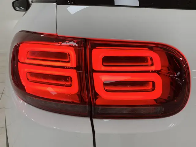 Citroën C5 Aircross 1.6 PureTech Shine 2020 Benzine 26