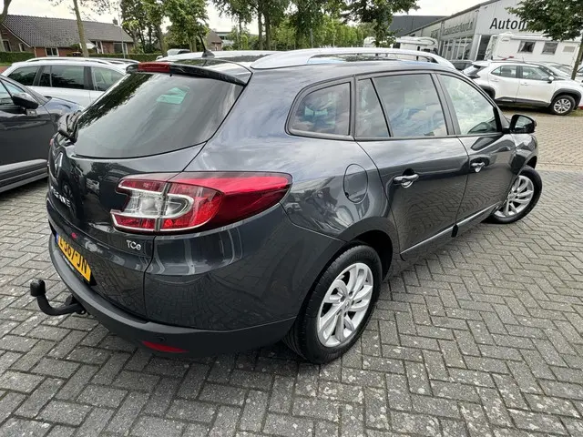 Renault Mégane Estate 1.2 TCe Limited 2015 Benzine 4