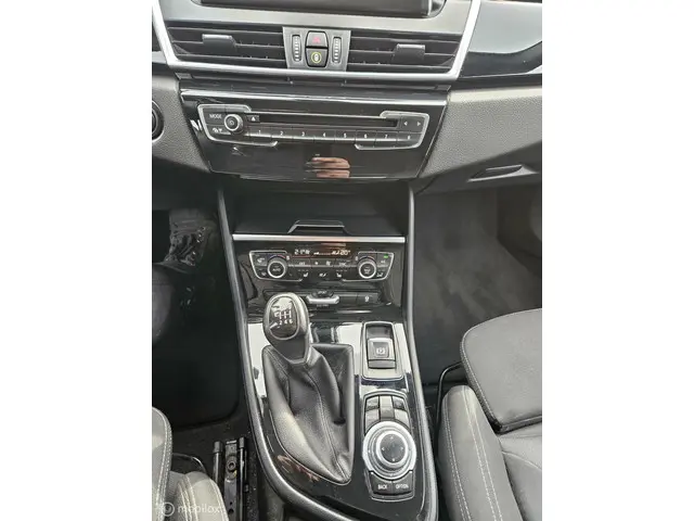 BMW 2 Serie Active Tourer 218i Luxury 2015 Benzine 14