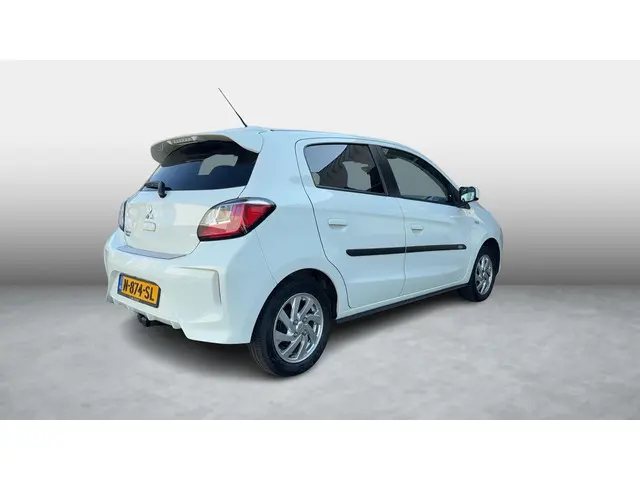 Mitsubishi Space Star 1.2 Intense 2021 Benzine 4
