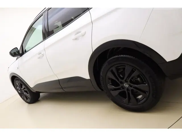 Opel Grandland 1.2 Turbo GS Line 2022 Benzine 16