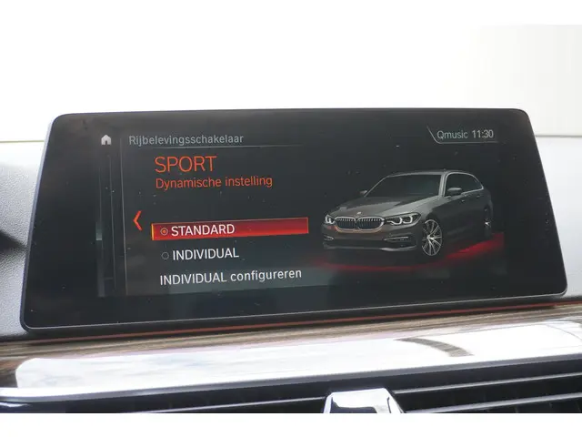 BMW 5 Serie Touring 520i 2018 Benzine 20