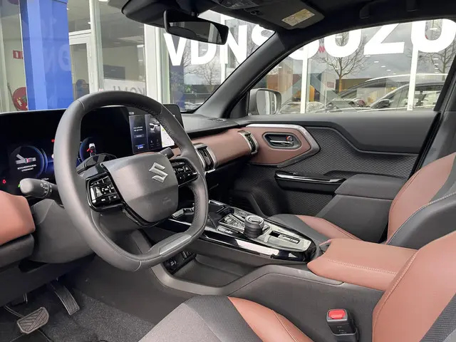 Suzuki e Vitara Style 61 kWh 2026 Elektrisch 9