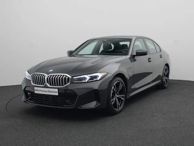 BMW 3 Serie Sedan 320e 2024 Hybride Benzine 24
