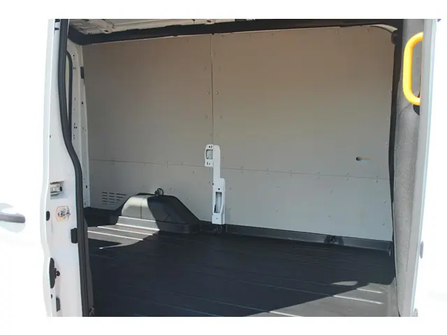 Ford E-Transit 350 L2H2 Trend 68 kWh 2023 Elektrisch 16