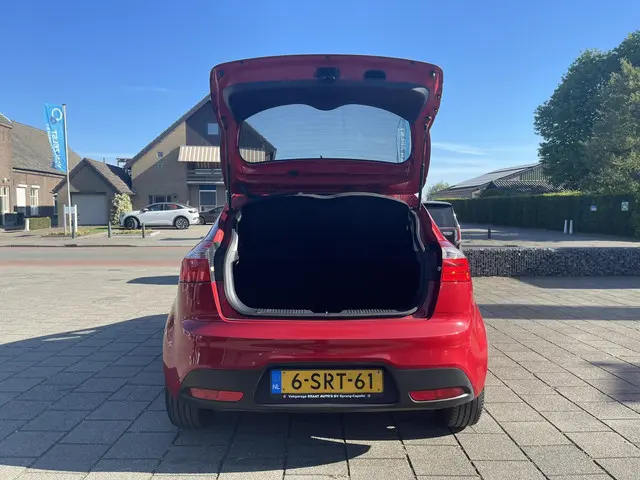 Kia Rio 1.2 l AIRCO l ELEK. RAMEN l RIJKLAAR! 2013 Benzine 18