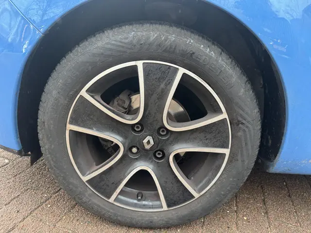 Renault Clio 0.9 TCe Dynamique 2013 Benzine 10