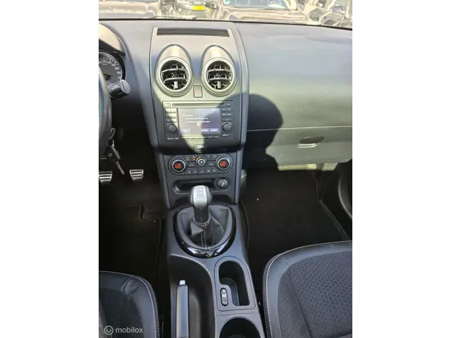 Nissan QASHQAI +2 1.6 360 2013 Benzine 24