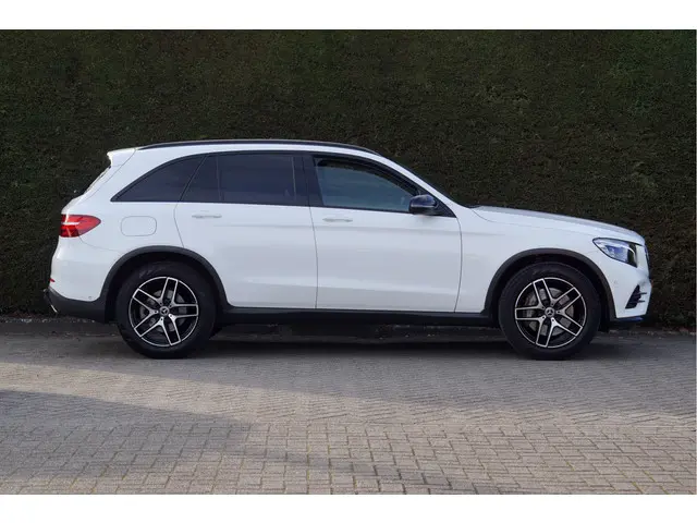Mercedes-Benz GLC GLC 250 4M AMG Line Night 2019 Benzine 4