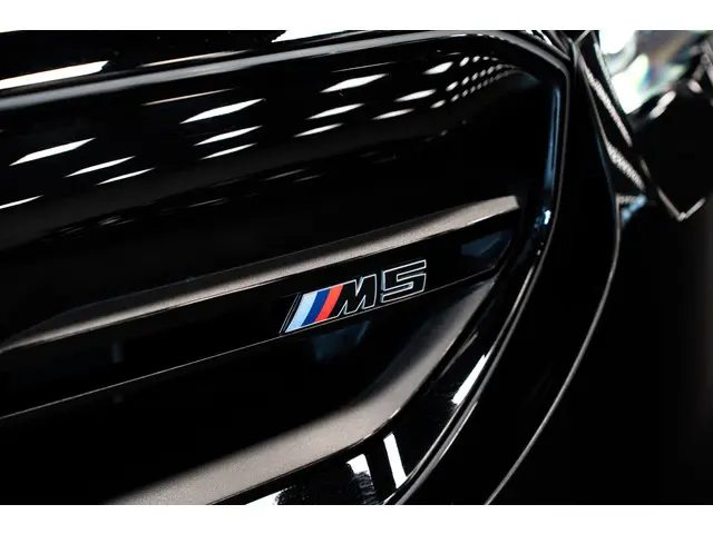 BMW M5 5-serie Touring 2025 Hybride Benzine 23