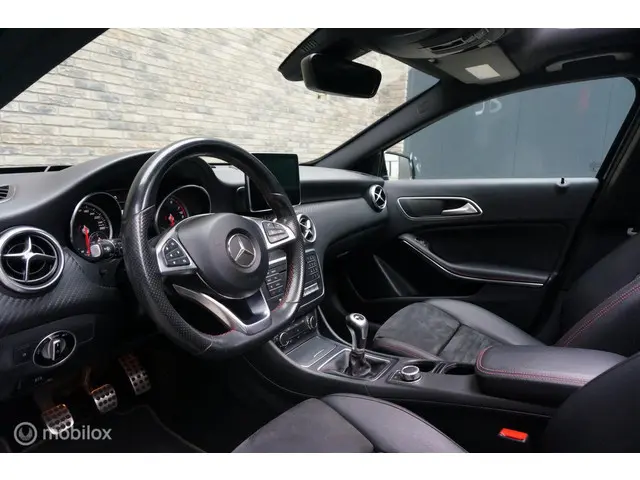 Mercedes-Benz A-Klasse 180 Prestige 2015 Benzine 6