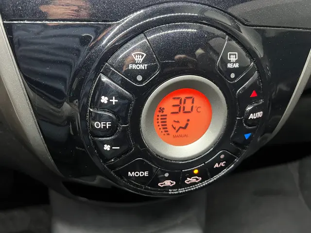 Nissan Note 1.2 Connect Edition 2013 Benzine 13