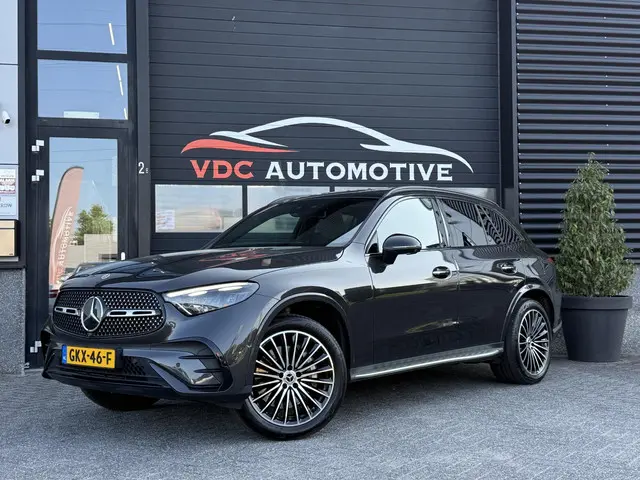 Mercedes-Benz GLC 400e 4M AMG 2023 Hybride Benzine