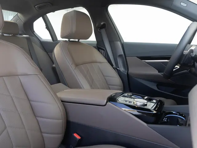 BMW 5 Serie Sedan 520i 2025 Benzine 10