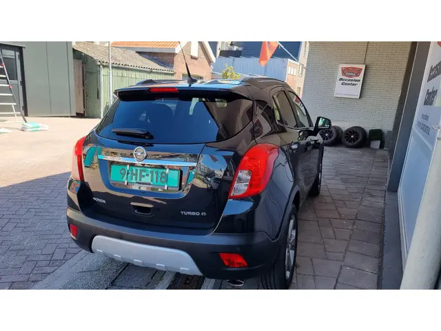 Opel Mokka 1.4 T Cosmo 4x4 2013 Benzine 6