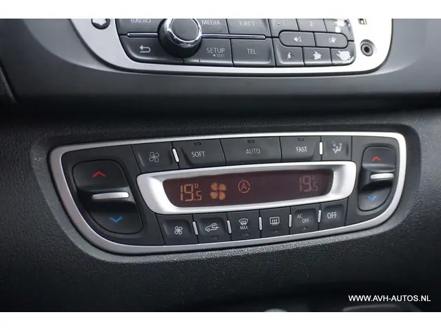 Renault Scénic 1.2 TCe Expression 2012 Benzine 15