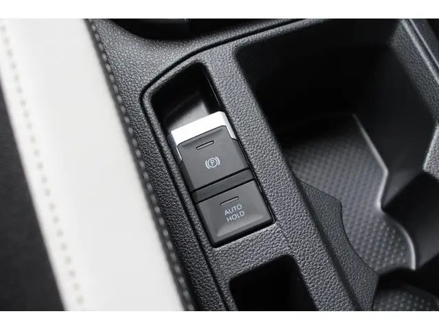 Volkswagen T-Roc 1.5 TSI Sport 2020 Benzine 25