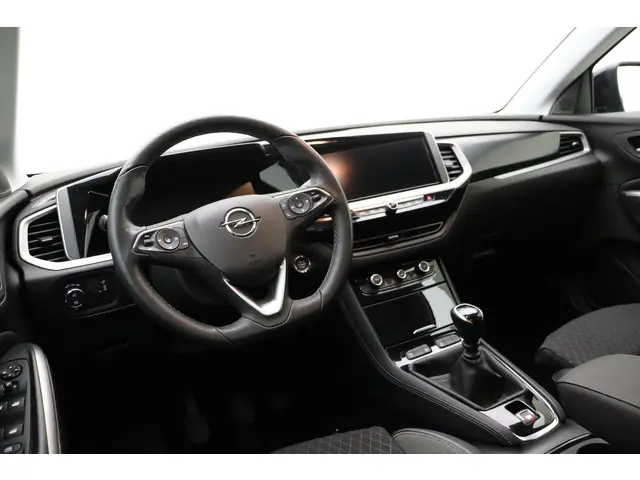 Opel Grandland 1.2 Turbo 130pk GS Line 2022 Benzine 19