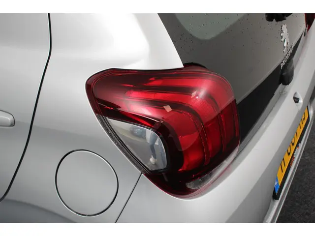 Peugeot 108 1.0 e-VTi Active 2020 Benzine 15