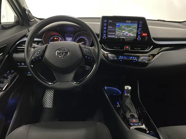 Toyota C-HR 2.0 Hybrid Style 2021 Hybride Benzine 2