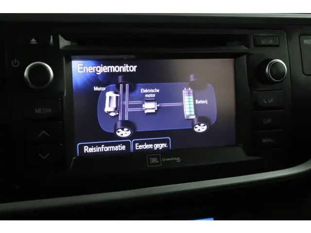 Toyota Auris 1.8 Hybrid Executive 2013 Hybride Benzine 55