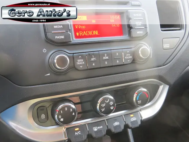 Kia Rio 1.2 CVVT Design Edition 5 deurs 2013 Benzine 9