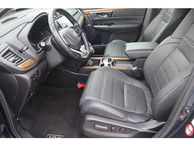 Honda CR-V 1.5 AWD Executive 2018 Benzine 23