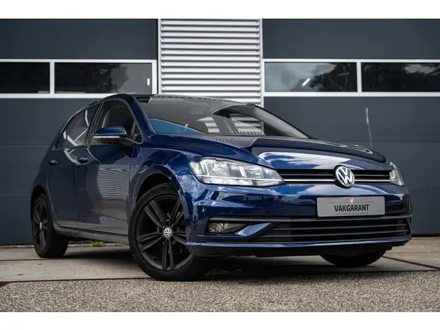 Volkswagen Golf 1.0 TSI Trendline 2017 Benzine 8