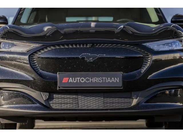 Ford Mustang Mach-E RWD 75 kWh 2021 Elektrisch 18