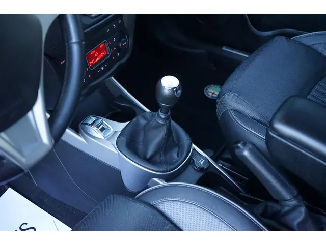 Alfa Romeo MiTo 0.9 TwinAir Esclusivo 2014 Benzine 21