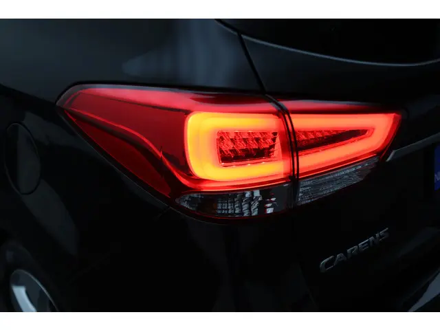 Kia Carens 1.6 GDi ExecutiveLine 7p. 2016 Benzine 29