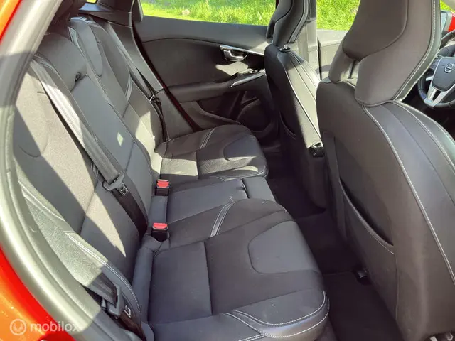 Volvo V40 1.5 T2 Nordic+ trekhaak 2017 Benzine 20