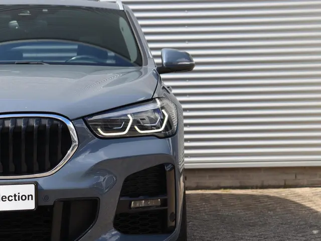 BMW X1 sDrive20i 2020 Benzine 33