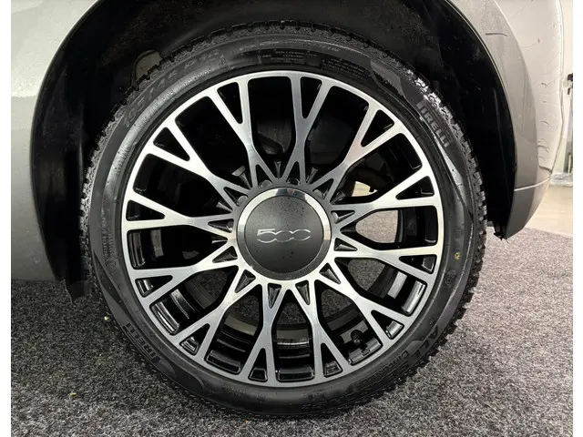 Fiat 500C 1.0 Hybrid Dolcevita 2022 Hybride Benzine 28