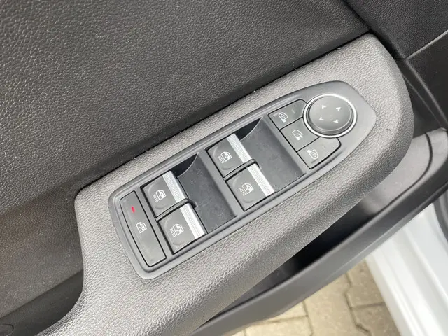 Renault Clio 1.0 TCe Business Zen 2021 Benzine 14