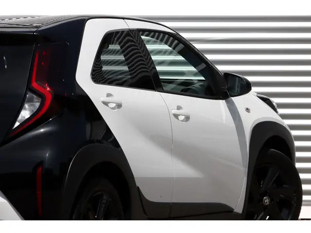 Toyota Aygo X 1.0 VVT-i S-CVT Pulse Automaat 2023 Benzine 7