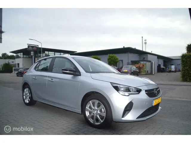 Opel Corsa 1.2 Edition 2022 Benzine 8