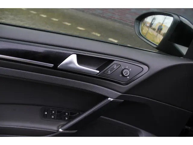 Volkswagen Golf 1.2 TSI Highline 2013 Benzine 9