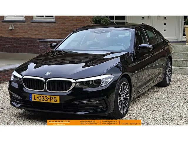 BMW 5 Serie 520i High Executive M Sport 2018 Benzine 4