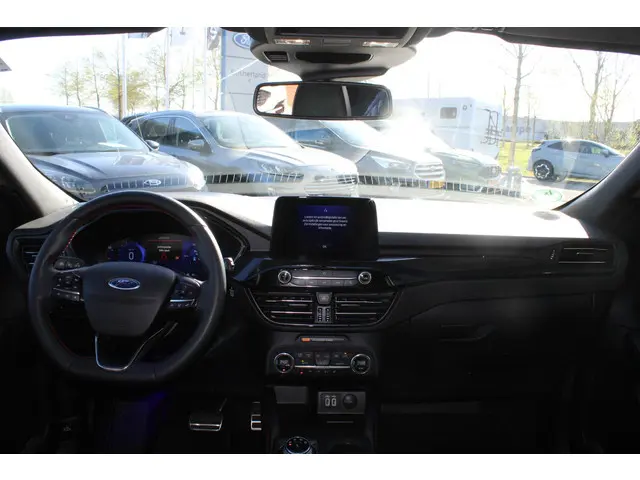 Ford Kuga 2.5 PHEV ST-Line X 2022 Hybride Benzine 7