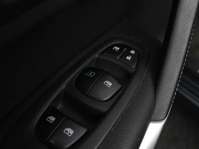 Renault Kadjar 1.2 TCe Bose 2017 Benzine 17