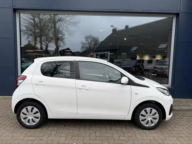 Peugeot 108 1.0 e-VTi Active 2019 Benzine 17