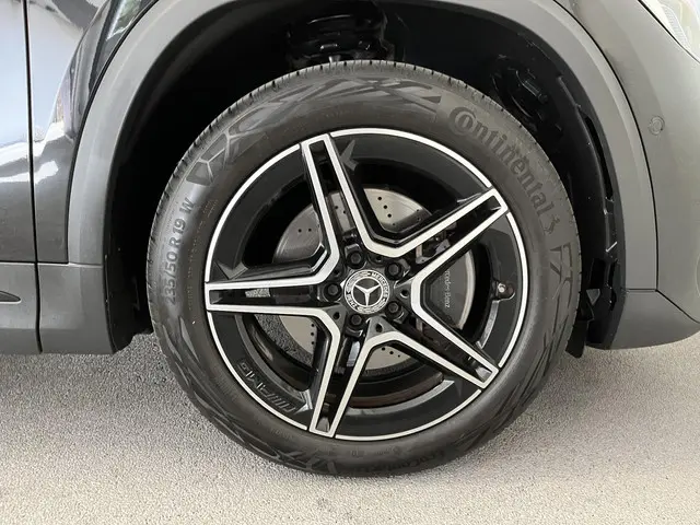Mercedes-Benz GLA 250 e AMG Line 2020 Hybride Benzine 20